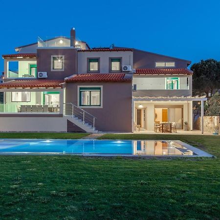 Villa Ourania 阿齐亚·佩拉加 外观 照片